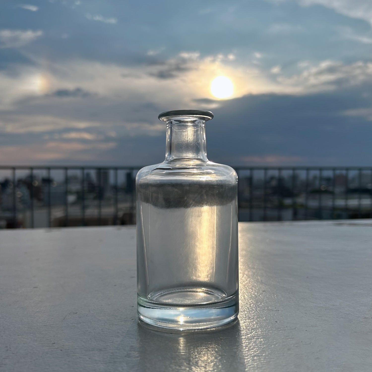 ドンペリ ディフューザーボトル Diffuser Bottle Pharma｜ディフューザー ボトル ファーマ – MONOEARTH